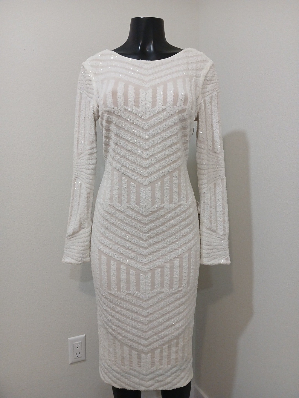 Dress the Population White Sequin Long Sleeve Sheath Dress